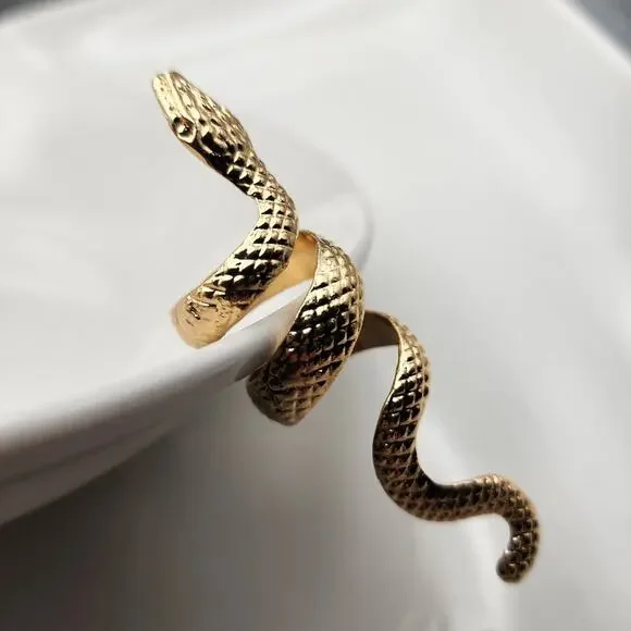 Gold Snake Ring - Picture 4 of 7